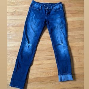 Mid rise Mavi Distressed Jeans